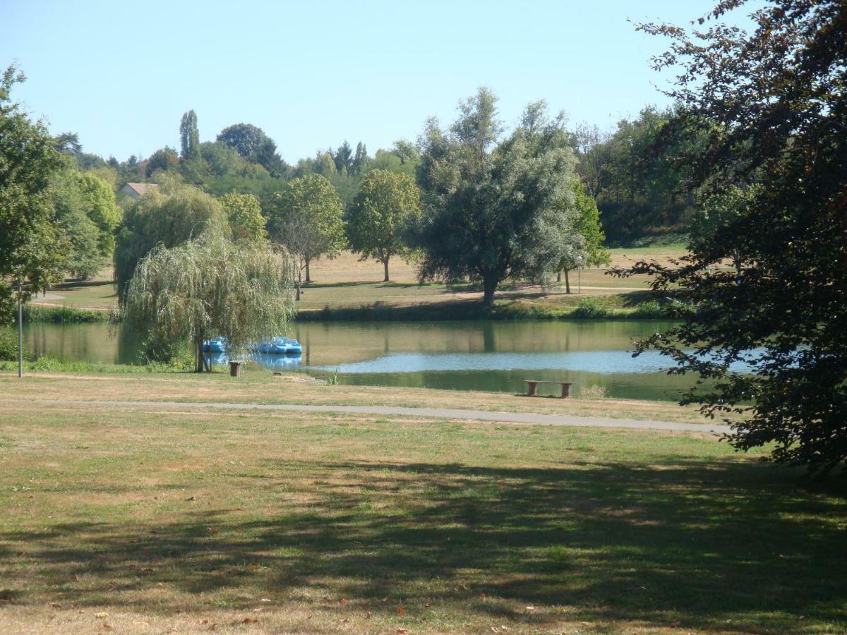 Studios Etape Du Lac Bourbon-Lancy Zewnętrze zdjęcie