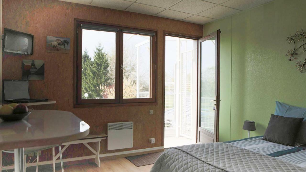 Studios Etape Du Lac Bourbon-Lancy Zewnętrze zdjęcie