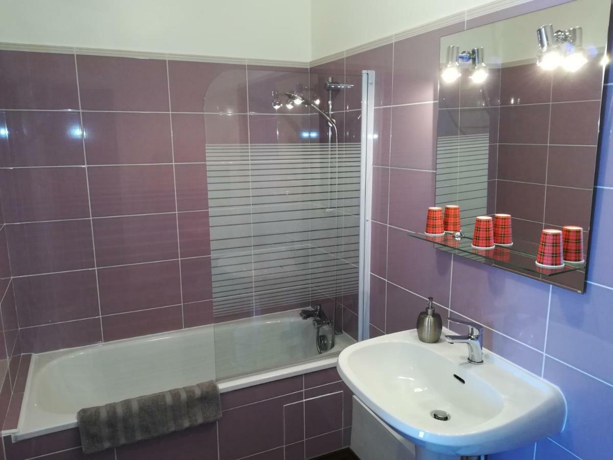 Studios Etape Du Lac Bourbon-Lancy Zewnętrze zdjęcie