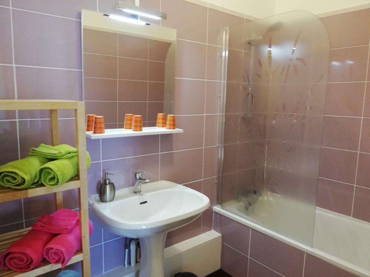 Studios Etape Du Lac Bourbon-Lancy Zewnętrze zdjęcie